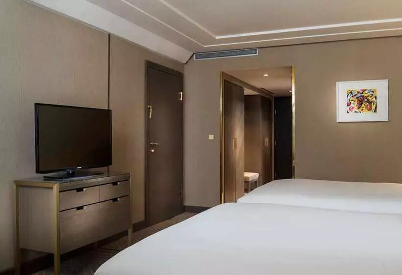 スタンダードルーム, Hilton Vienna Plaza
