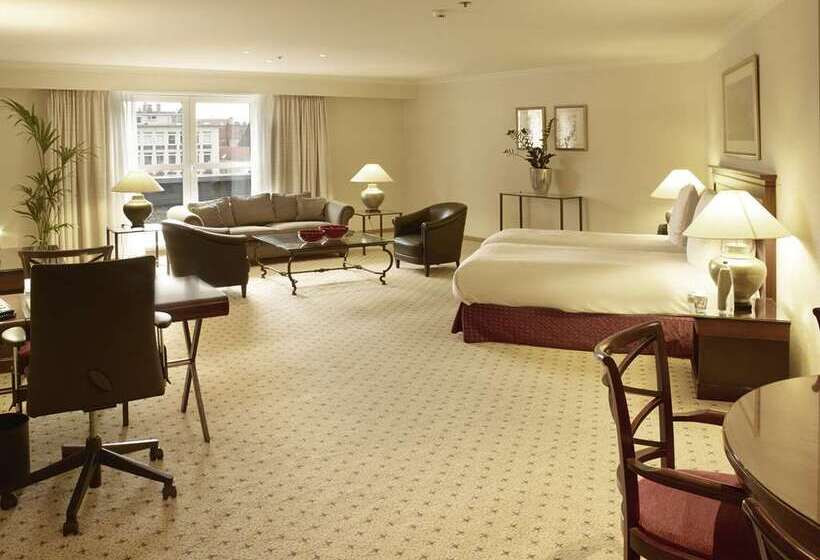 스탠다드 룸, Hilton Vienna Plaza