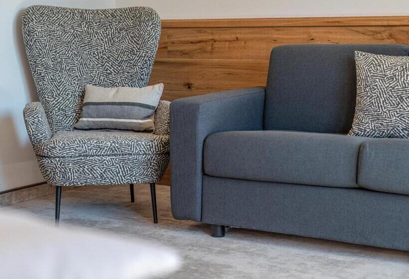 带阳台套房, Stadtvilla Schladming Boutique