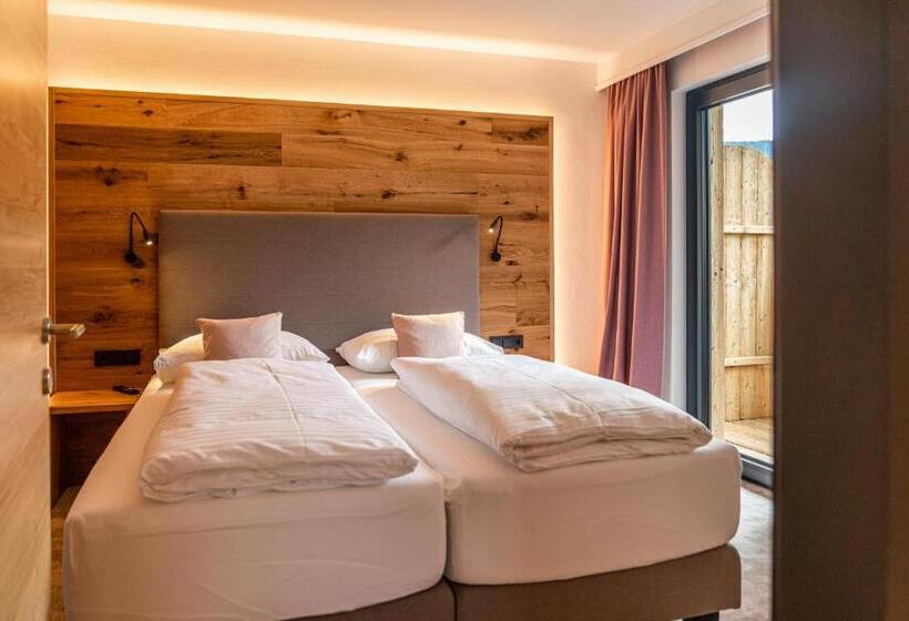 带阳台套房, Stadtvilla Schladming Boutique