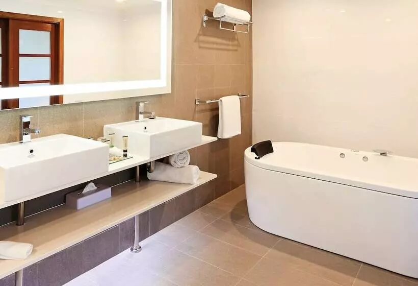エクゼクティブスイート, Novotel Vines Resort Swan Valley