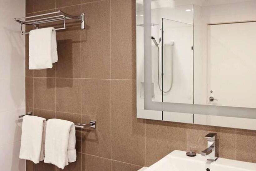 이그제큐티브 스위트, Novotel Vines Resort Swan Valley