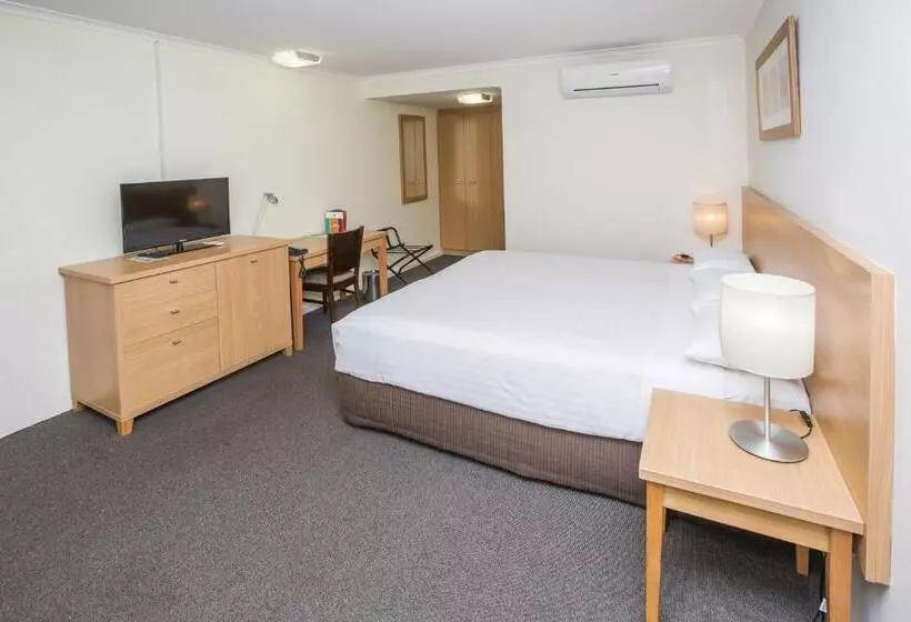 اتاق خانوادگی, Ibis Styles Canberra Eaglehawk