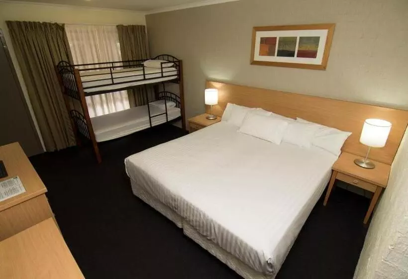 اتاق استاندارد با تخت بزرگ, Ibis Styles Canberra Eaglehawk
