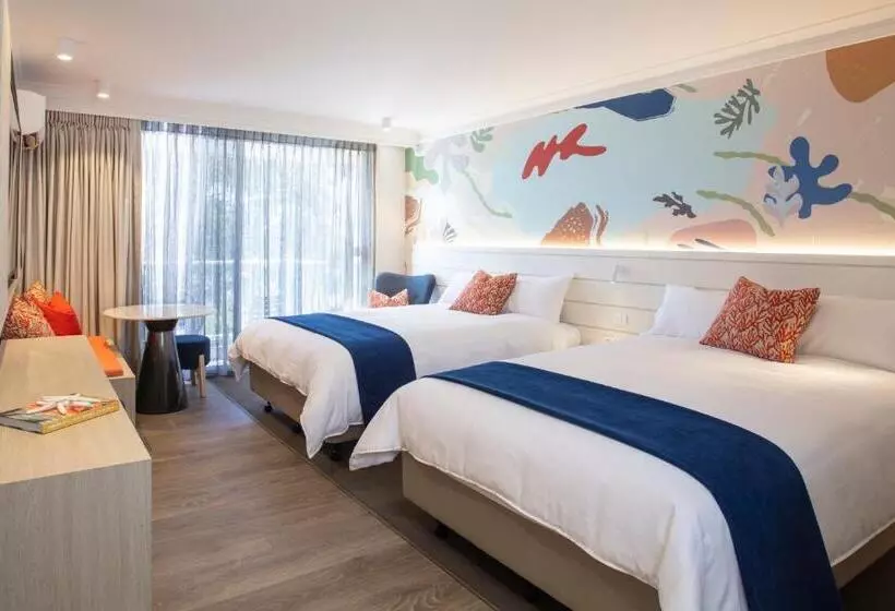 اتاق لوکس, Sea World Resort