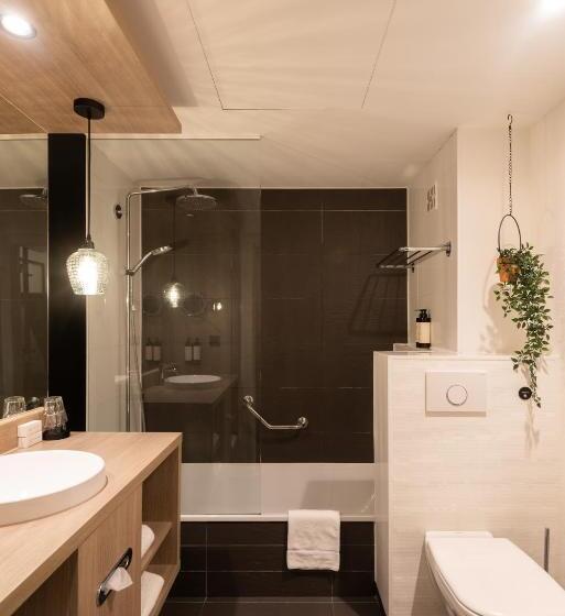 غرفة قياسية, Ariane