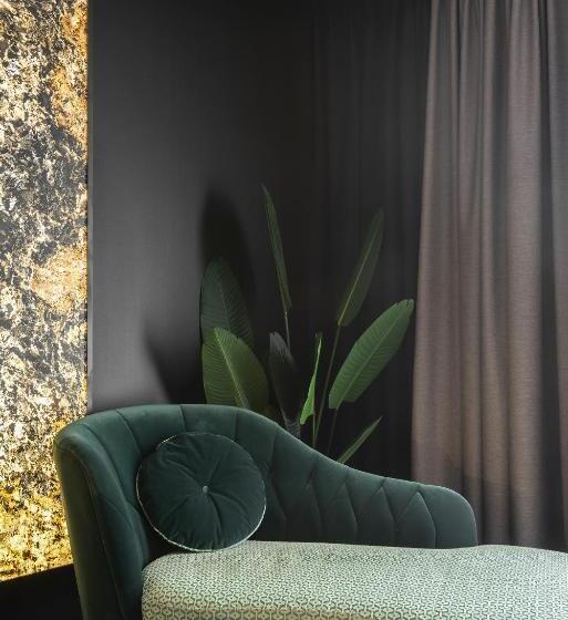 غرفة برستيج, Ariane