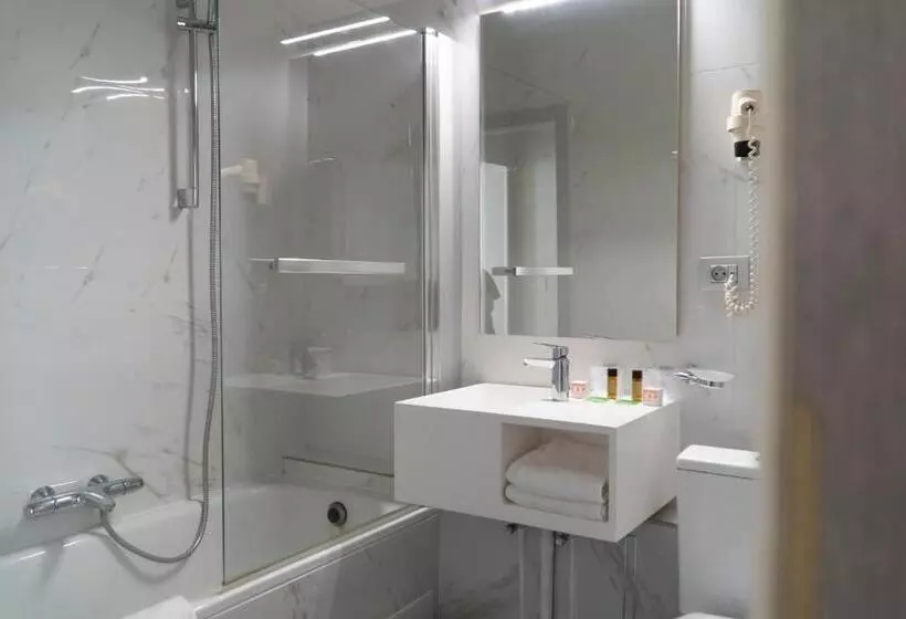 اتاق سوپریور, D'alcantara