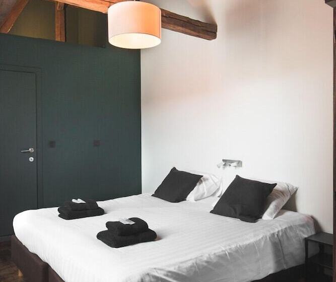 디럭스 룸, De Goezeput