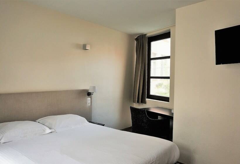 Номер Economy, T Putje