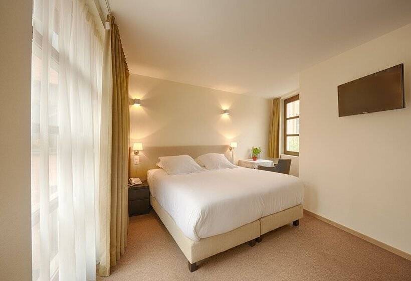 Номер Economy, T Putje