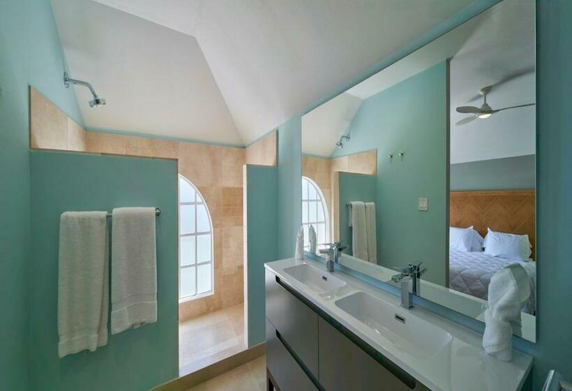 ویلای 2 خوابه, St George S Club