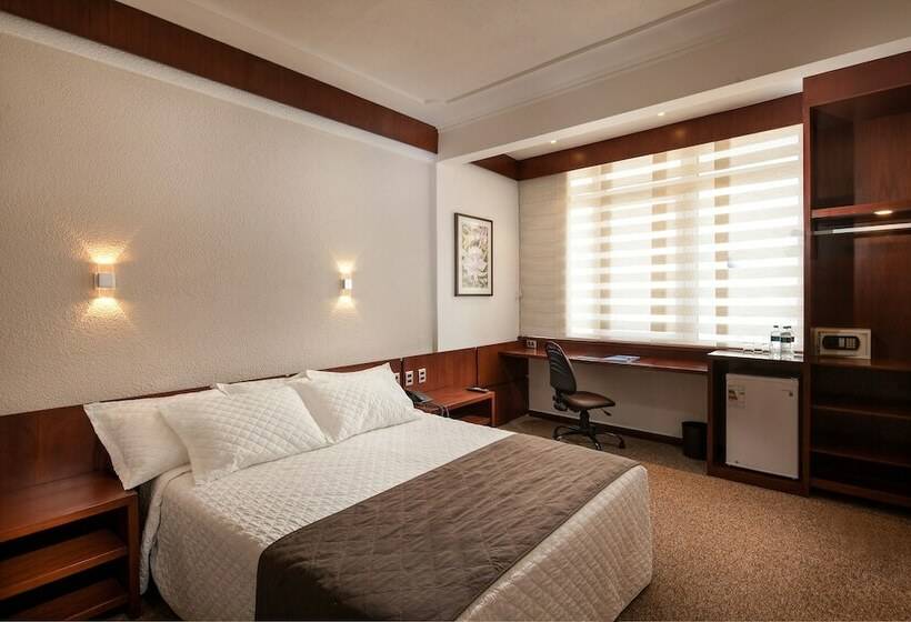 标准单人间, Cortez