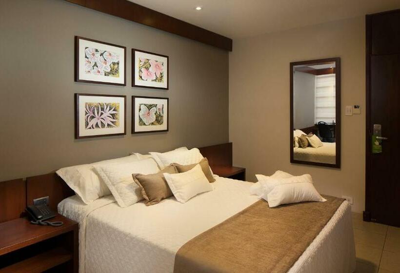 标准单人间, Cortez