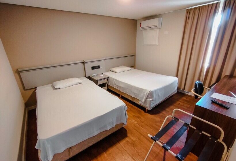 غرفة سوبيريور, Granville