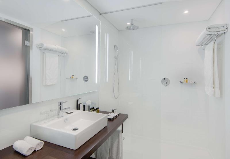 غرفة سوبيريور, Granville