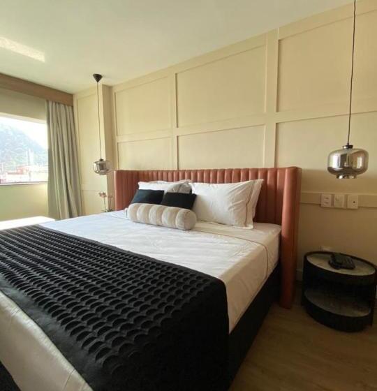 سوئیت پرزیدنت, Mirasol Copacabana