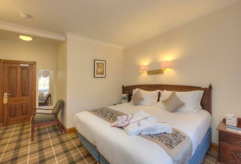 Номер Стандарт, Muthu Alexandra