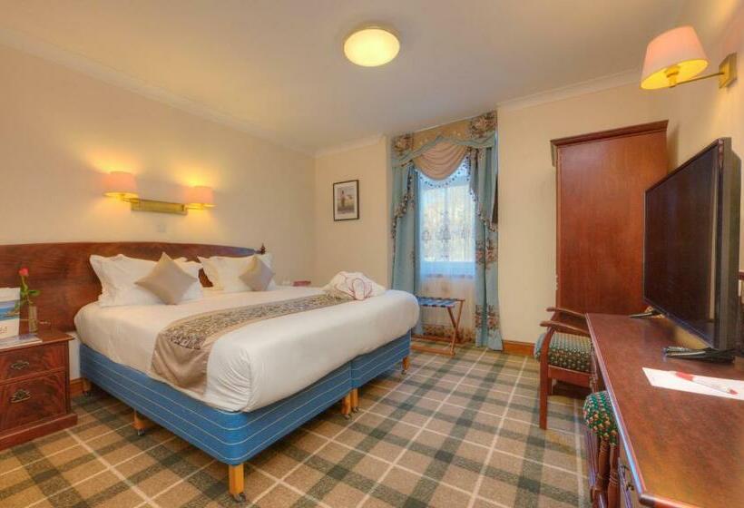 Номер Стандарт, Muthu Alexandra