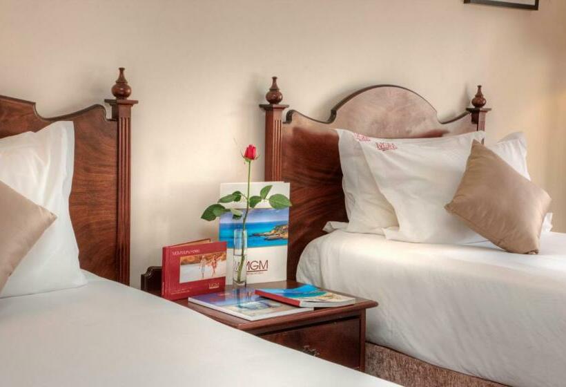 Номер Стандарт, Muthu Alexandra