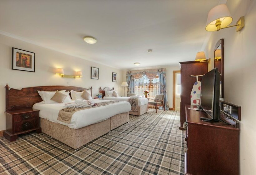 Семейный Номер, Muthu Alexandra