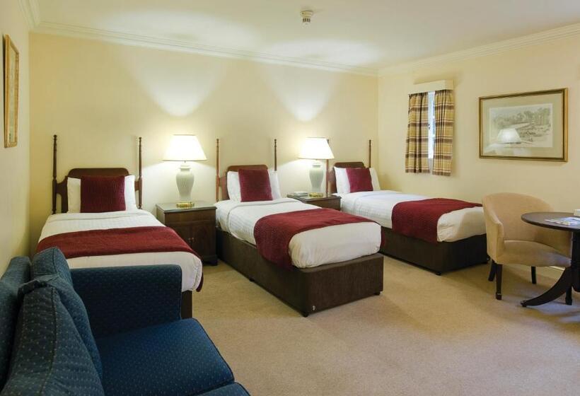 三人经典房间, Orton Hall Hotel & Spa