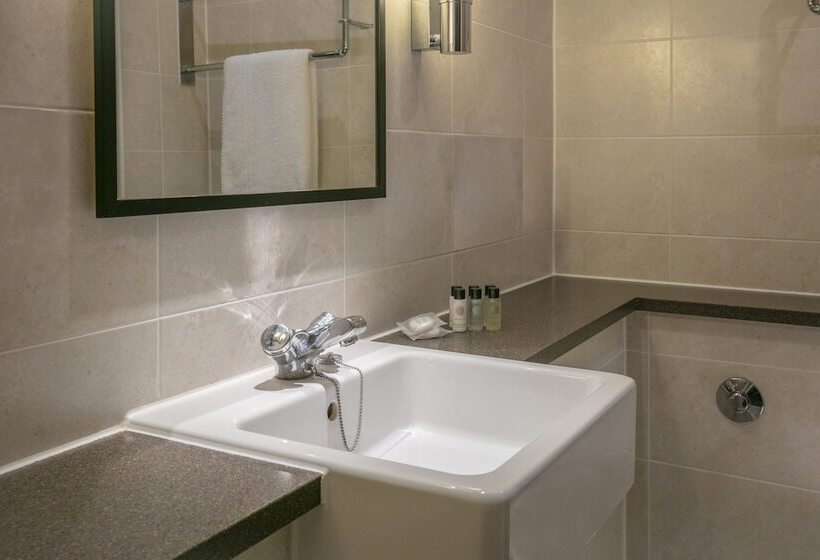 Номер Deluxe, Stratford Manor