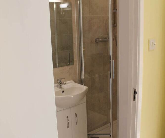 Номер Комфорт, The Abbey House