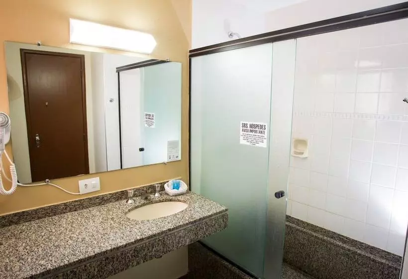 اتاق لوکس سه تخته, Leon Park Hotel E Convenções Melhor Custo Benefício