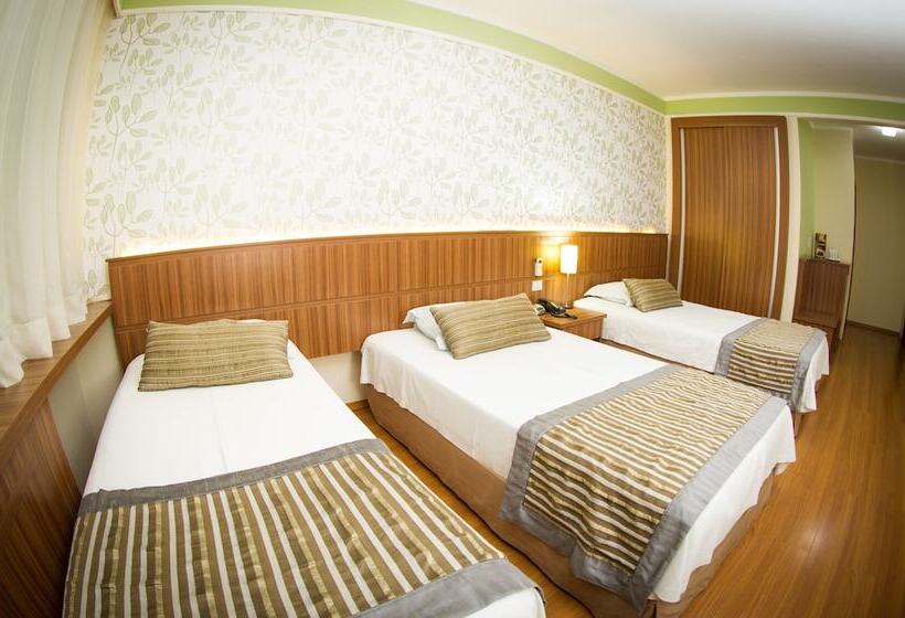 اتاق لوکس سه تخته, Leon Park Hotel E Convenções   Melhor Custo Benefício