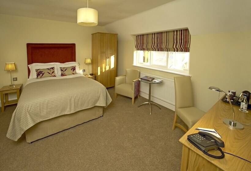 חדר אקזקיוטיב, Banbury Wroxton House