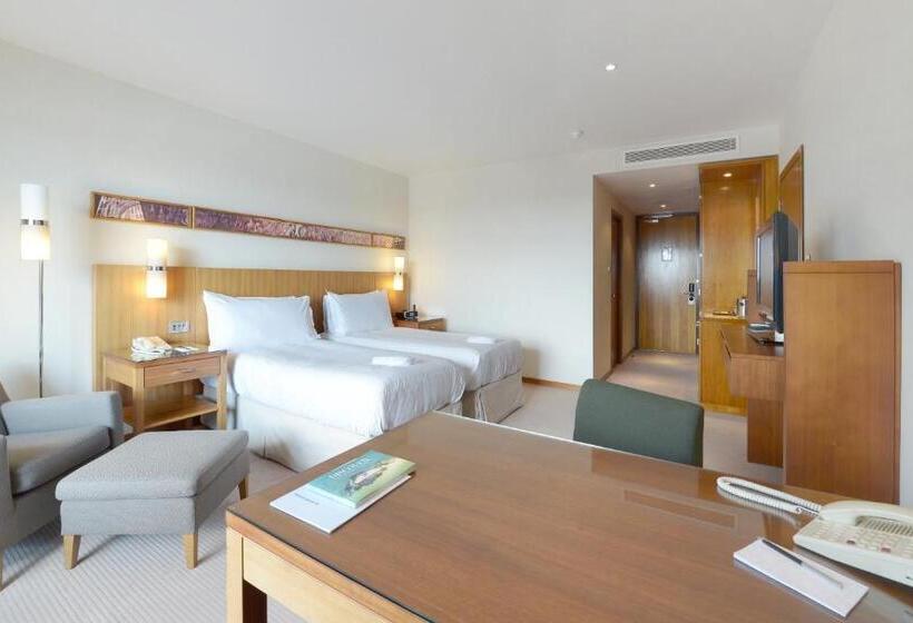 غرفة ديلوكس, Canary Riverside Plaza