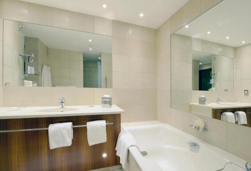 Стандартный Номер Кровать Кинг, Canary Riverside Plaza