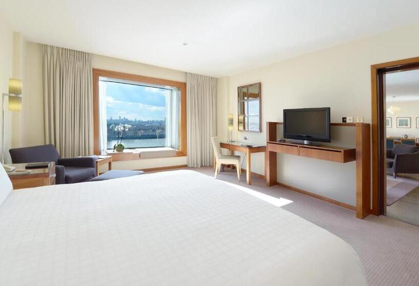 جناح دور أخير, Canary Riverside Plaza