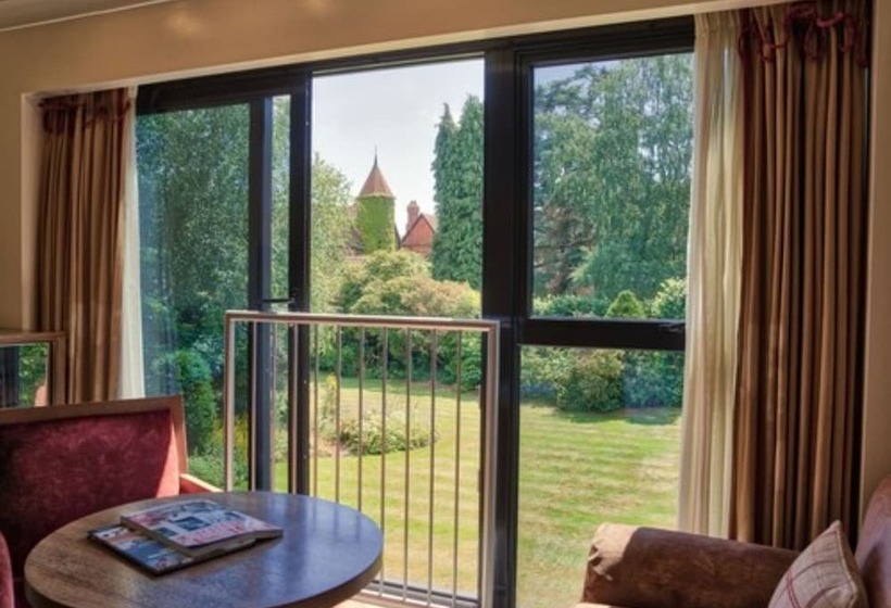 Номер Superior Вид на Сад, Careys Manor Hotel & Senspa