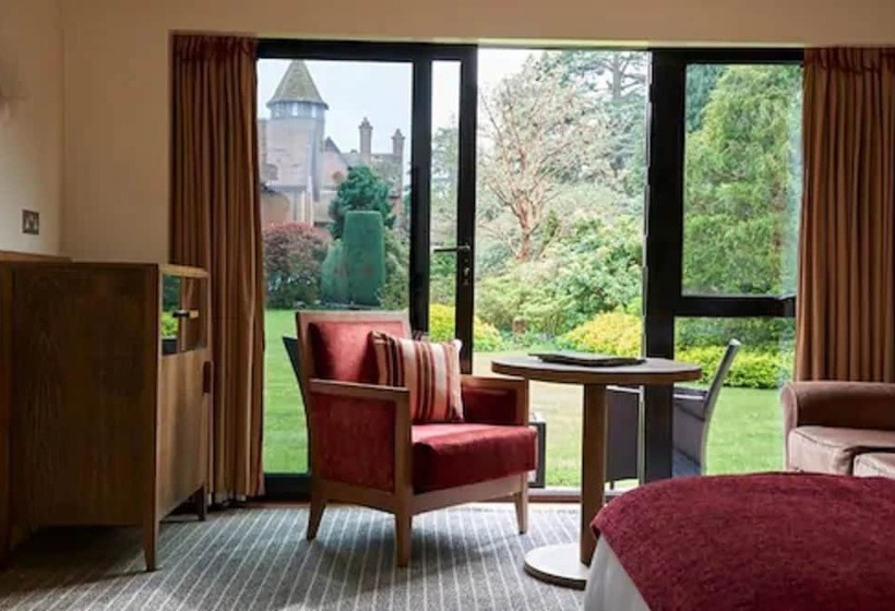 Номер Superior Вид на Сад, Careys Manor Hotel & Senspa