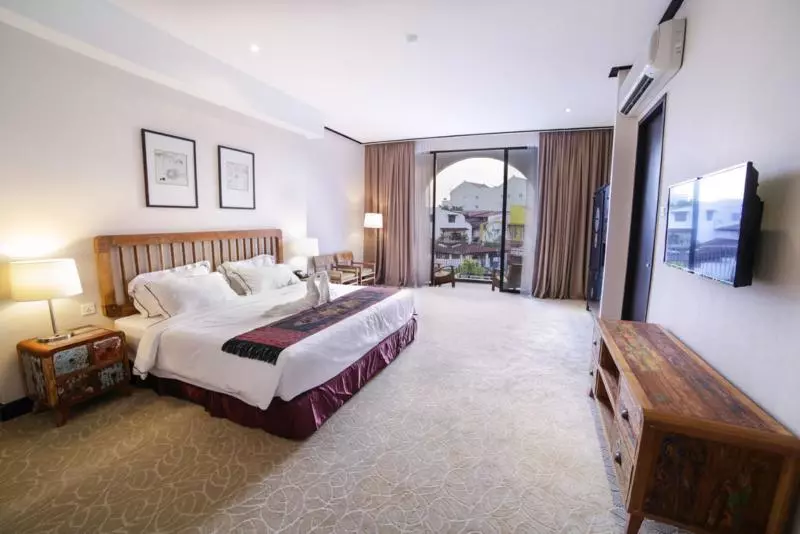 ガーデンビュースーペリアールーム, Careys Manor Hotel & Senspa