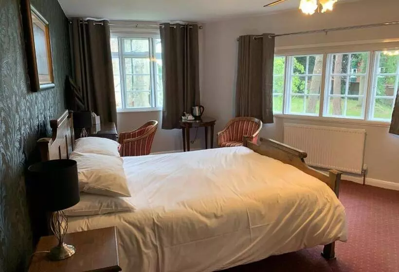 Superior Kamer, Castle