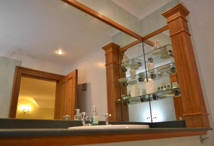 패밀리 룸, Dale Head Hall Lakeside