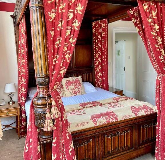 Номер Superior, Canterbury Hotel Cottages And Apartment S