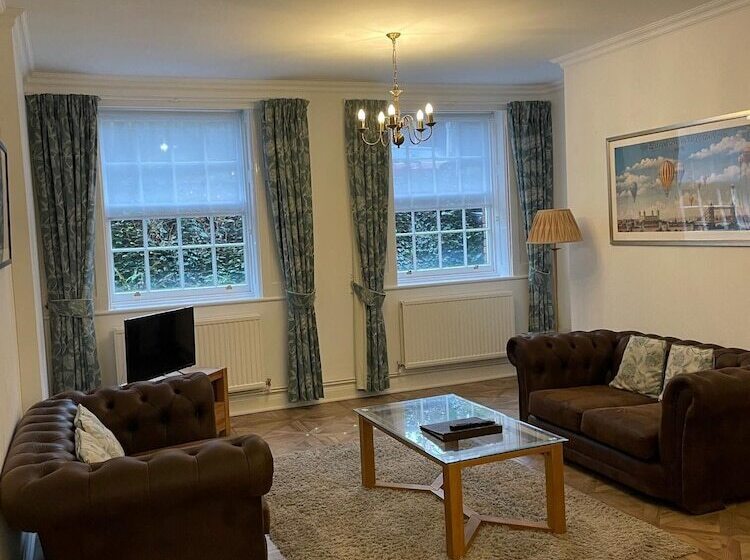 Апартаменты Deluxe 1 Спальня, Canterbury Hotel Cottages And Apartment S
