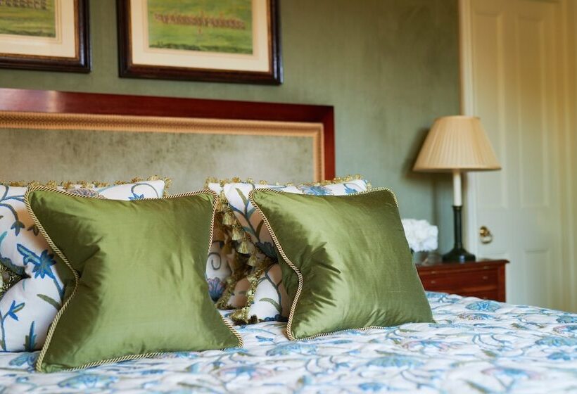 Номер Deluxe, Egerton House