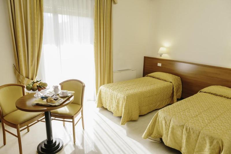 סוויטה, Fairfield House