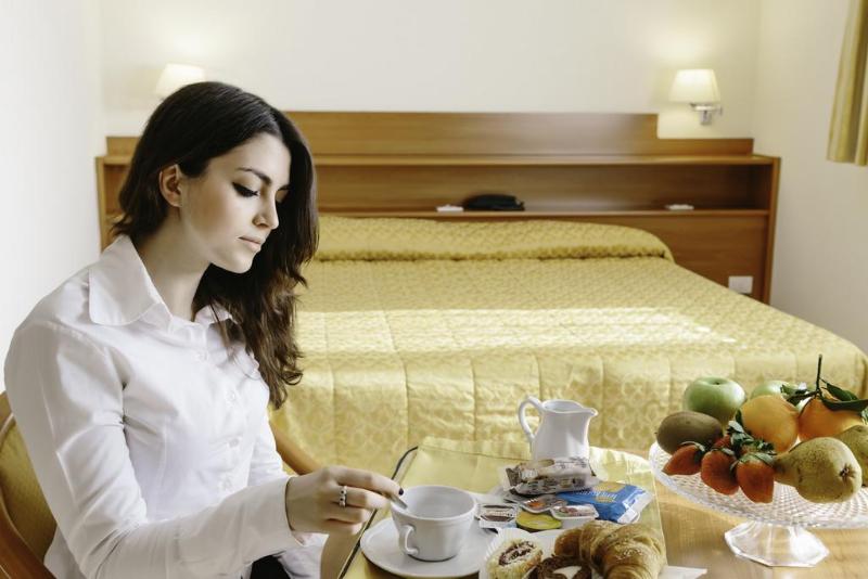 סוויטה, Fairfield House