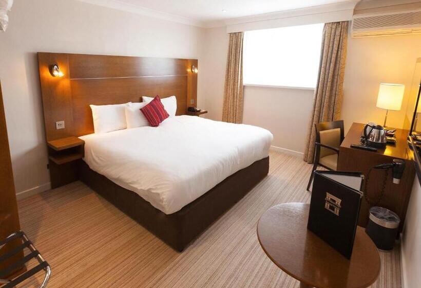 غرفة قياسية, Gainsborough House