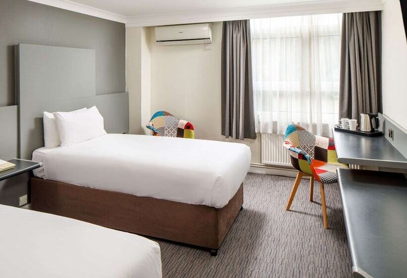 クラシックルーム, Mercure Chester Abbots Well