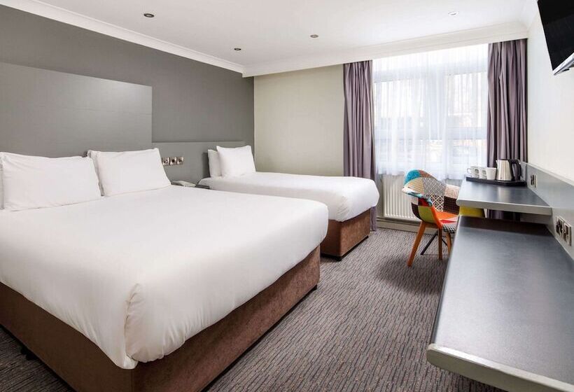 クラシックファミリールーム, Mercure Chester Abbots Well