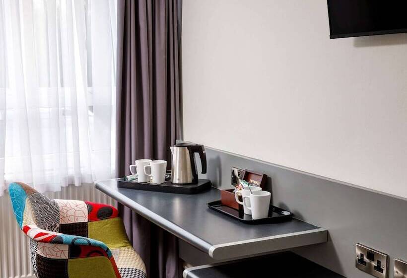 クラシックファミリールーム, Mercure Chester Abbots Well