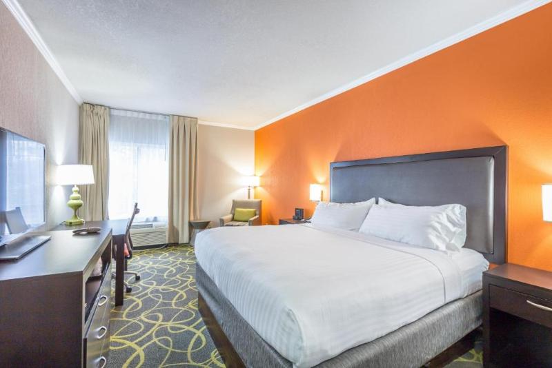 Номер Superior, Oulton Hall Hotel, Spa & Golf Resort