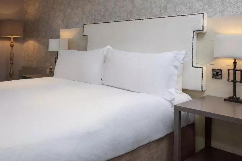 スーペリアールーム, Oulton Hall Hotel, Spa & Golf Resort